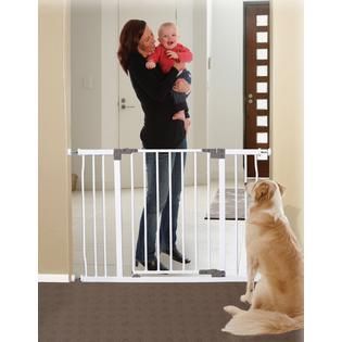 Dreambaby L867 Liberty Xtra Hallway Security Gate   White   Baby