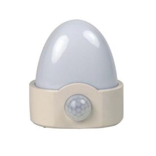 Dorcy 2 AA Battery Operated Indoor Motion Sensing LED Night Light 41 1076